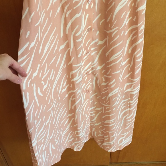 All In Favor Blush Midi Dress - Picture 6 of 10